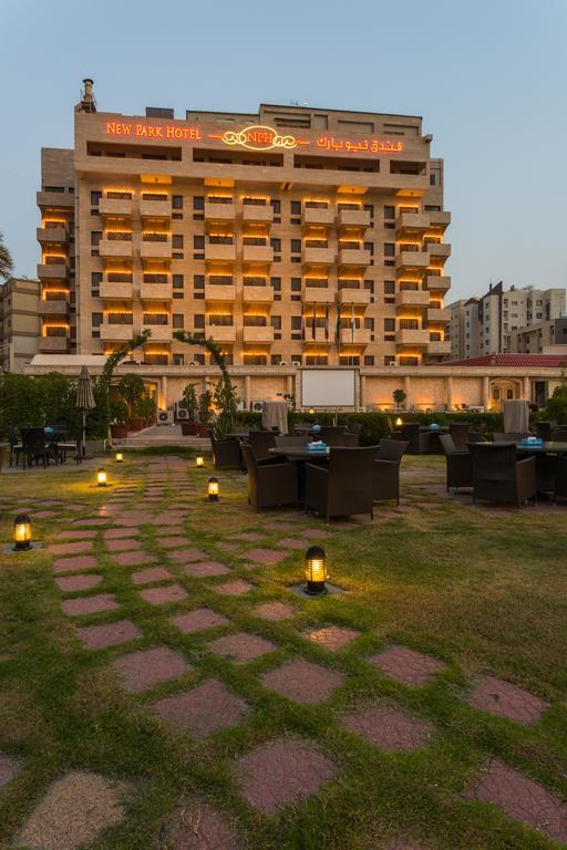 New Park Hotel Кувейт Экстерьер фото