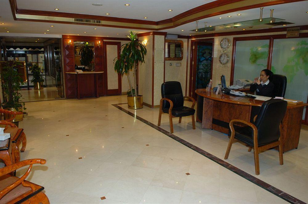 New Park Hotel Кувейт Экстерьер фото