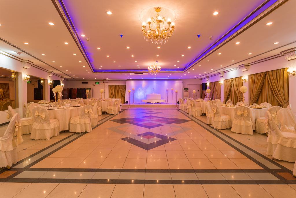 New Park Hotel Кувейт Экстерьер фото