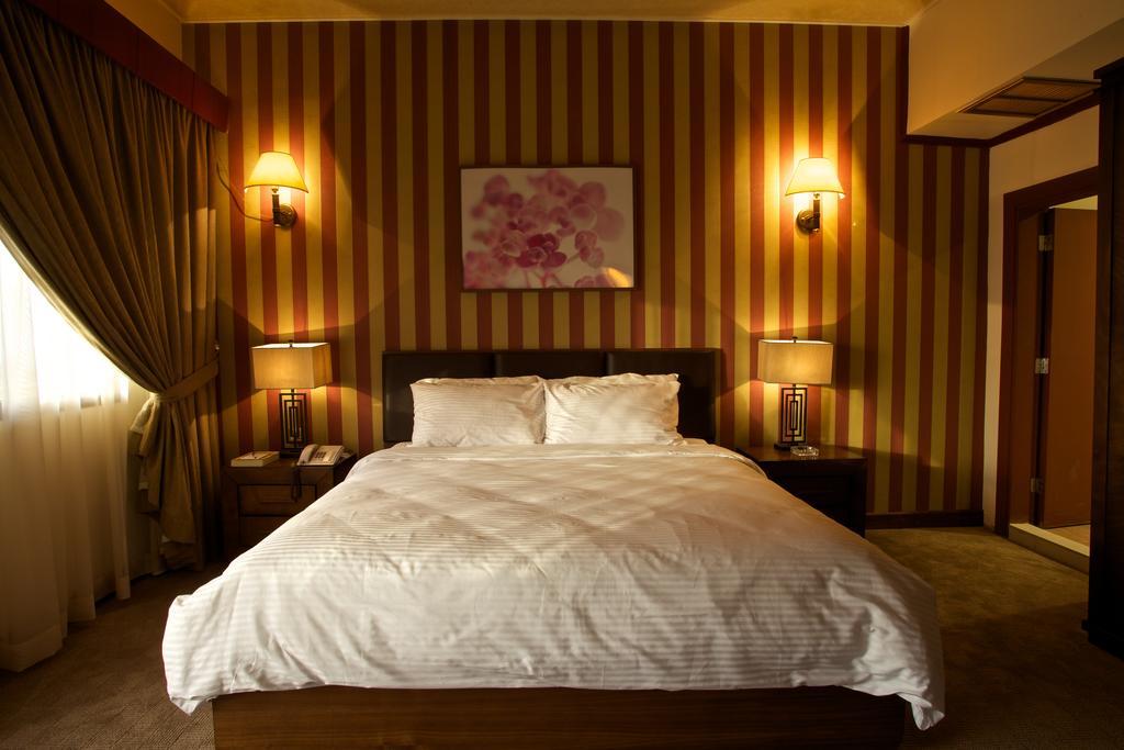New Park Hotel Кувейт Экстерьер фото