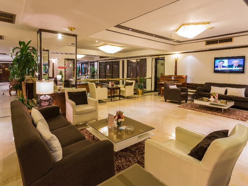 New Park Hotel Кувейт Экстерьер фото