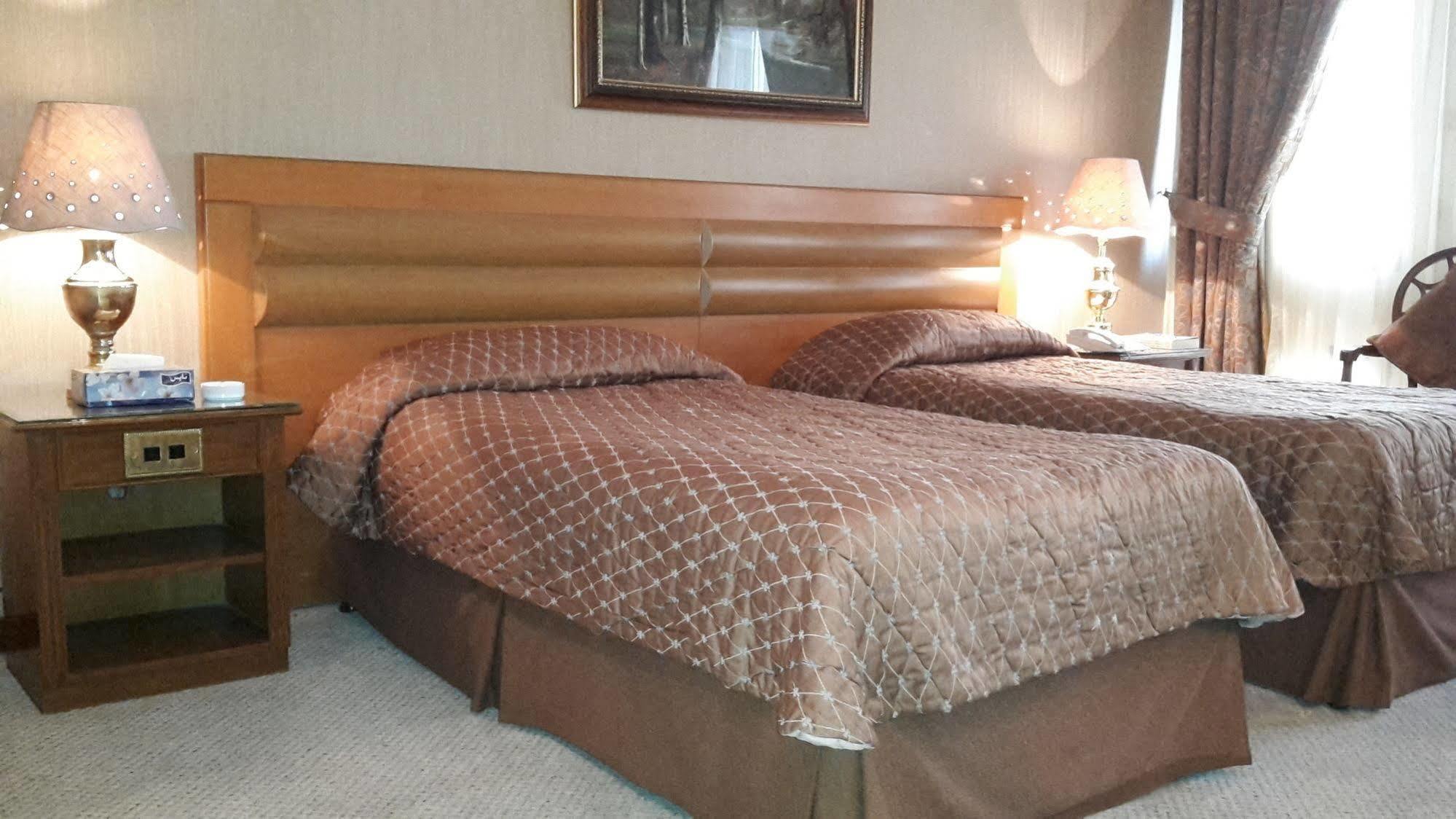New Park Hotel Кувейт Экстерьер фото