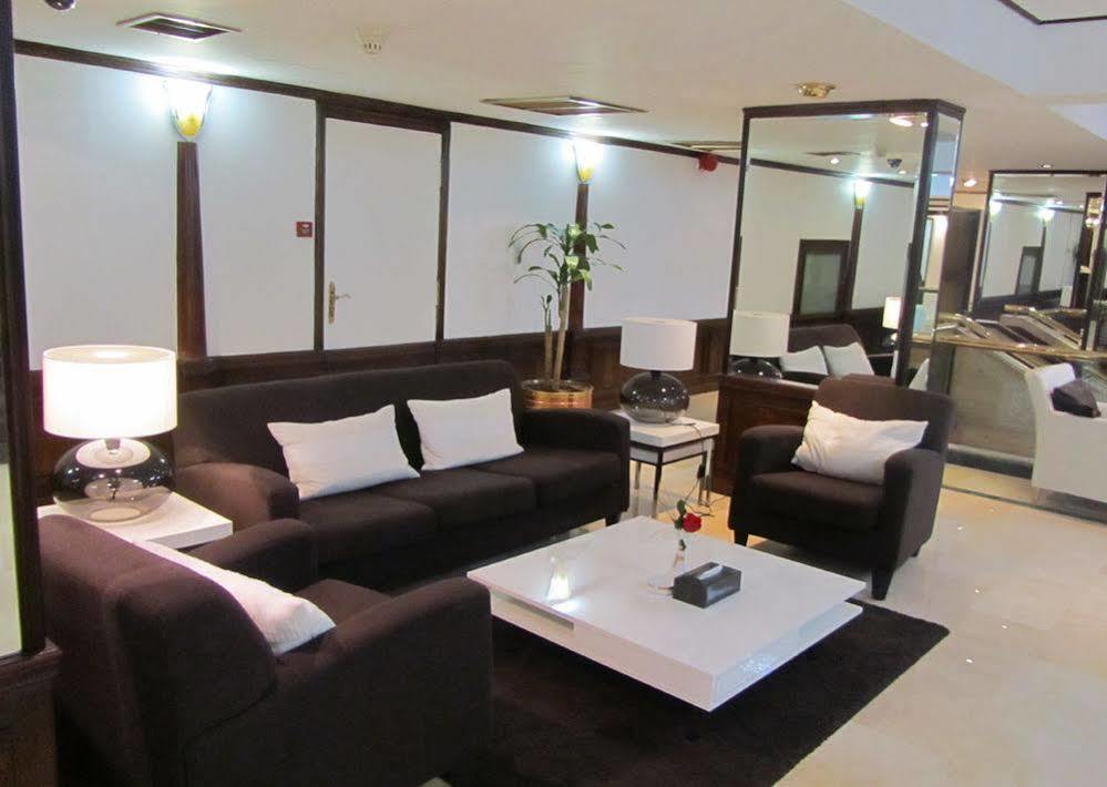 New Park Hotel Кувейт Экстерьер фото