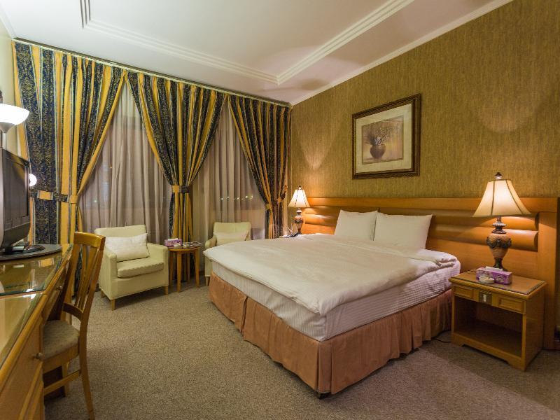 New Park Hotel Кувейт Экстерьер фото